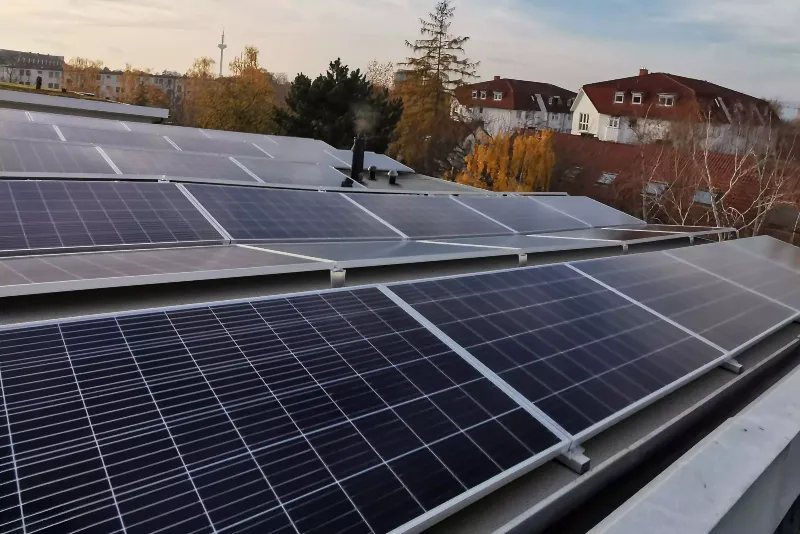 Flachdachsysteme Solar BMI Deutschland